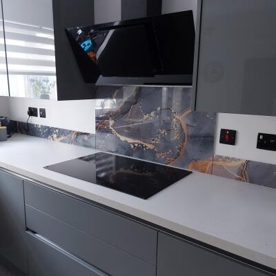 In situ image by Jason Rain from Littleborough