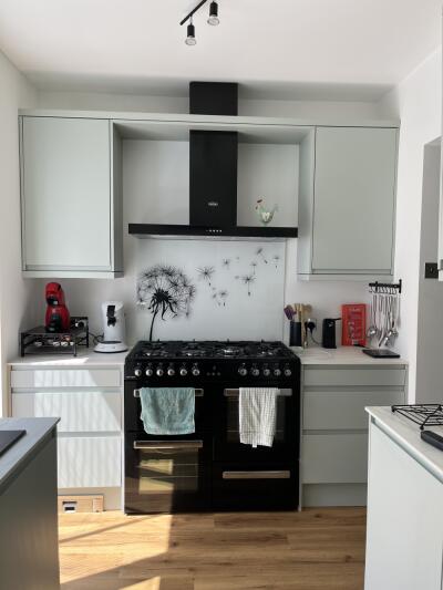 In situ image by Anne Nicholas from Feltham