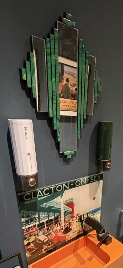 In situ image by Andrew Rowe from Colchester