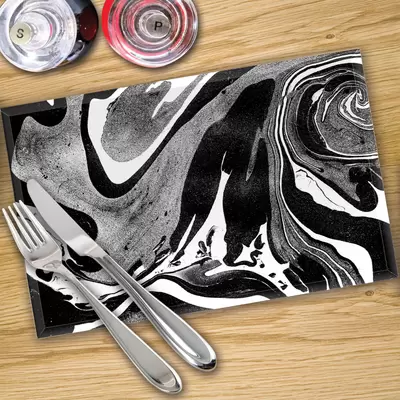 Glass Placemats x 4 In Liquid Onyx