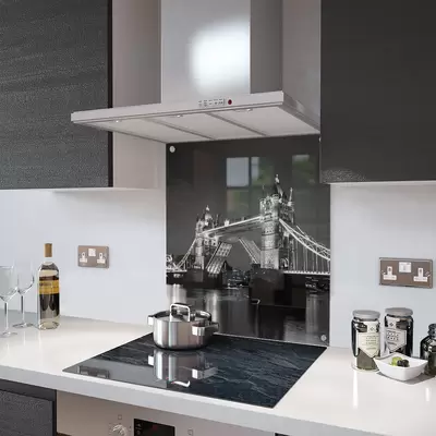 Tower Bridge in B&W - Kitchen Glass Splashback With Fixing Holes - 90cm Wide x 70cm High