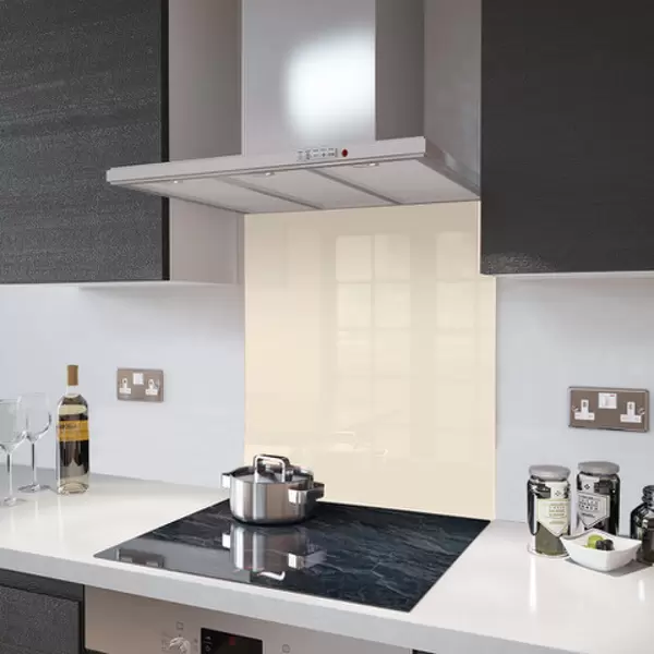Champagne - Kitchen Glass Splashback - 40cm Wide x 30cm High