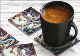 Place Mats in Liquid Pearl